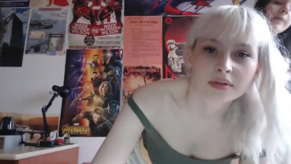 [Amateur] ONE LUCKY BOY SHOWS HIS TWO SUBS ON CHATURBATE - ENMARCHENOIRE The Blowjob Harem' 