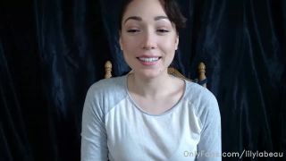 Lily LaBeau () Lilylabeau - stream started at pm 04-04-2020-1