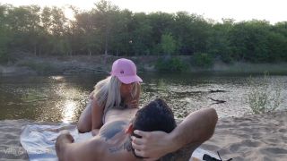 Villa Anderson - 18 Year old Girl Fulfills my Fantasy of having Sex on the Beach [1080p] - Teen-4