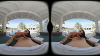 Nikkole Mayara TransVR Bareback Anal 8K VRBTrans UltraHD-1