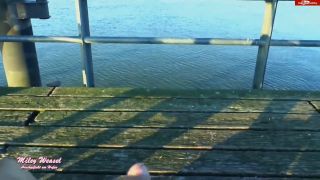 [K2S.CLUB] Miley-Weasel - PUBLIC Arschfick statt Frühsport - HD 720P-8