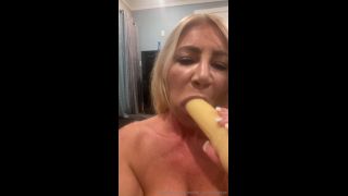 Christina Skye Christina Skye OnlyFans 20-8