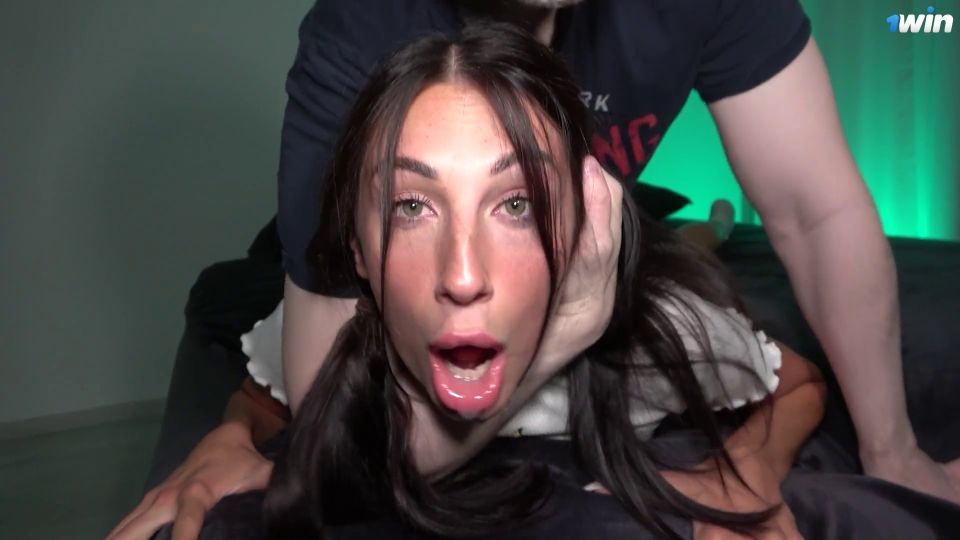 Video TIKTOK MADE HER FAMOUS  Influencer Slut Gets Her Back Blown O...