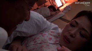 ReducingMosaic OVG-008 夜這い 夫の寝ている隣で感じてしまう5人の人妻たち-0