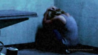 Holly Randall 5e0bc7b897137640aea20-5