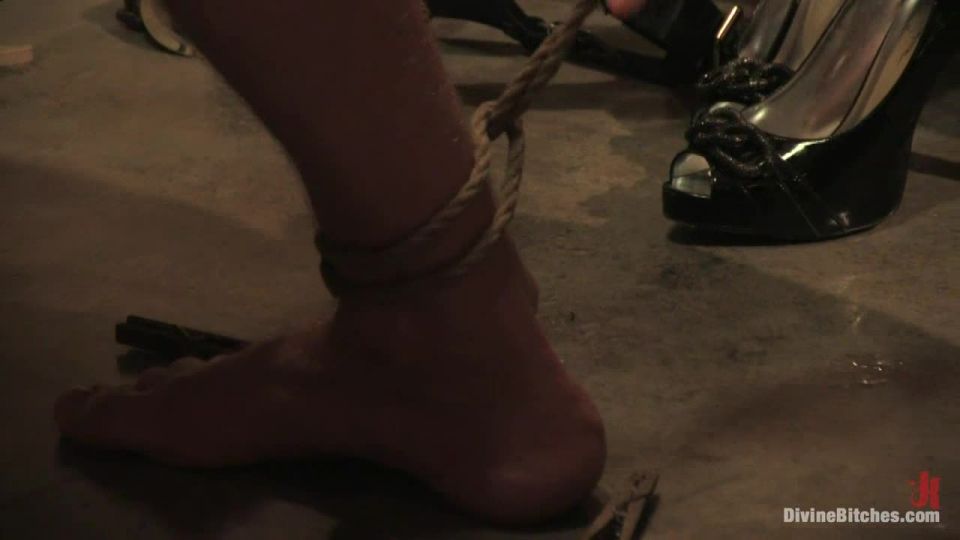 CLASSIC ARCHIVE SHOOT! Slaveboy For Dinner! Sex Online Po...