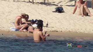 Nude Plage - Big Tit Strand fun POV Nudism-9