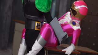 [SuperMisses.com] SPSE-32 Heroine in a pinch SP ~Super Sentai Shield Five Shield Pink trapped in the world of textbooks~-020-7