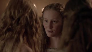 Rebecca Ferguson Topless - The White Queen 2013 s01e02-8