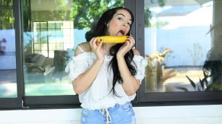 FTVMilfs Violet – Exploring Beauty – Cool, Fun, Gorgeous! 16 – 01.09.2020 - (Webcam)-3
