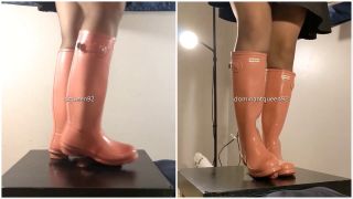 7104 Amateur Rough Bootjob in Pink Hunter Boots 2-2