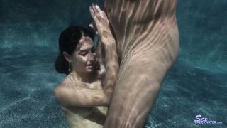 SexUnderwater e0644 Little Fox (mp4)-4