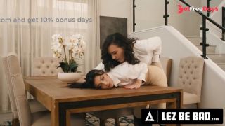 Private Riding Instructor Milf Sinn Sage Teaches Gal Ritchie how to Dominate-1