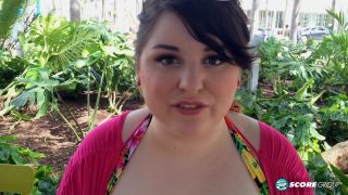 Alana Lace & Kelli Maxx - Girls Day Out - Solo-1
