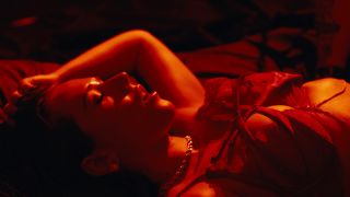 Eve Sweet Busty Beauty Wants To Join A Sex Club (Big Tits porn)-2