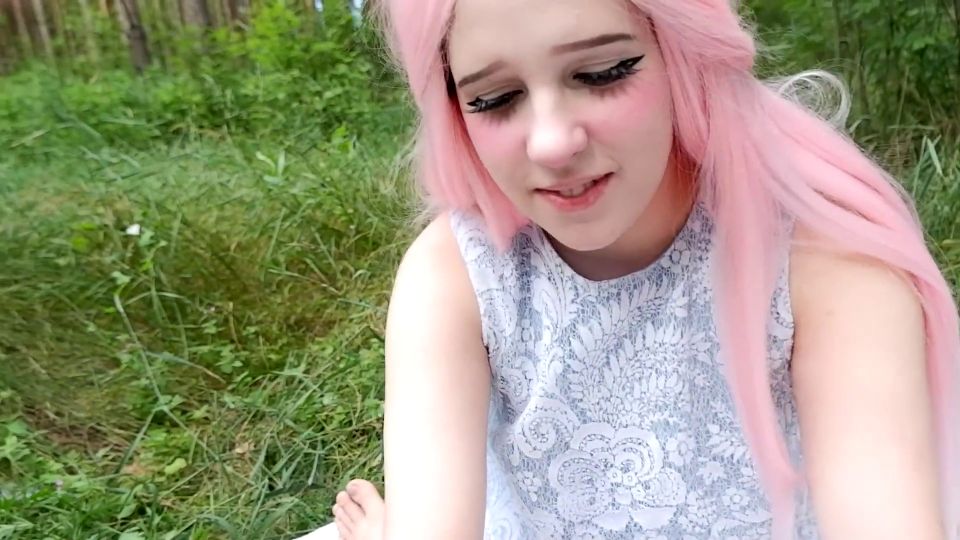 I Gave Her A Picnic And She Gave Me An Unforgettable Blowjob 1080p