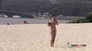 She strips on nude beach-5