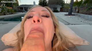 Alaina Taylor's Sultry Pink Party: Filled with Pleasure!-4