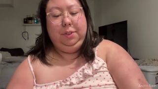 Arcticrain late night sesh- titties, bong hits, and casual talk-2
