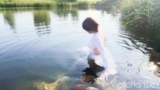 Victoria Wet - masturbation in the lake - fingering out - Outdoors-1