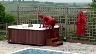 [GetFreeDays.com] 2011 RED HOT TUB FUCKING Part 02 latex femdom porn-4