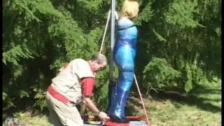 House of Gord18 08 10 Darling - Chick Wrapper (Scene)-3