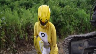 [SuperMisses.com] MSZ-12 Blame a Super Heroine With Special Attack: Beast Ranger -Beast Yellow (FHD ver.)-005-7