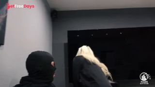 Brooklen Blue get robbed by Mark Gotham-3
