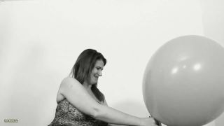 Deutsche Dominaz - Ballonparty 720P - Mdh-0