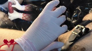 CLOSE UP EXTREME - I Cum While She Works My Urethra With The Dilator.-3