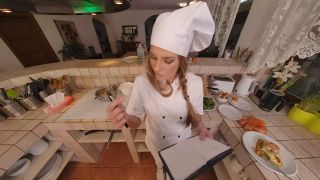 Eveline Dellai - Cucina Erotica in San Marzano Full HD 1080p - Teen-1