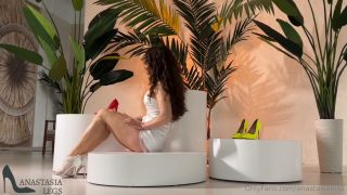 anastasialegs_anastasialegs-2025-12-12-4194519387 -0