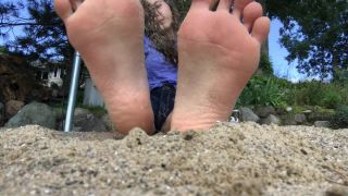 adult xxx clip 48 Goddess Kelsey - Beach Feet Hate Losers | beach | fetish porn mature fetish porn-8