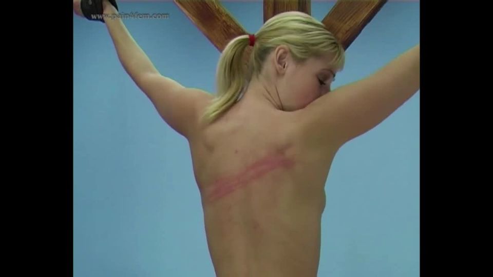 1692SpankingServer[Faphouse] - El Bare Back Whip - 0701