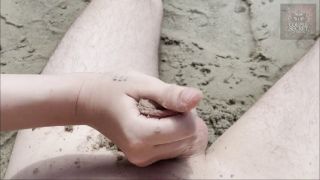 couplesecretxxx - SANDY HANDJOB at the BEACH OASIS she just leaves me hanging…-3