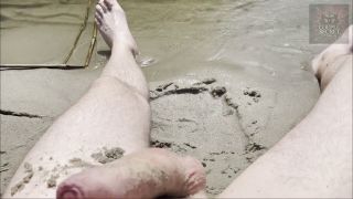 couplesecretxxx - SANDY HANDJOB at the BEACH OASIS she just leaves me hanging…-4