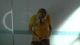 Bad Dolly – Polo Shirt WAM Food Sploshing JOI!-8