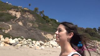 ATKGirlfriends 25 09 10 Lily Winters Zuma Beach 1 XXX 2160p MP4 - WRB - Winters-3