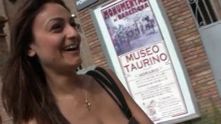 porn video 5 rachel steele femdom Ensenandome las tetas en La Monumental de Barcelona!, lady on fetish porn-1