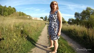  milf  Oxana Riverside Flashing  milf -6
