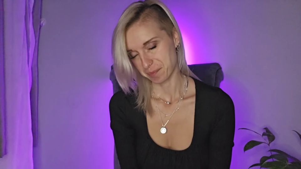 ﻿Lexi Snow Step-Sis Makes You Lick Her Cock Balls And Pussy (Femdom porn)