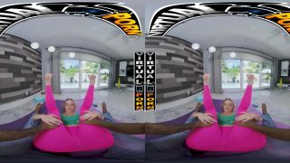 Kelsey Kane - Yoga Woman Gets Horny Ultra HD 4K 2880p - Oculus rift-1