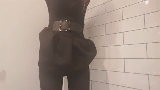 Webcams Video presents Girl MissAlice_94 in Getting off in the restaurant bathroom Webcam!-9