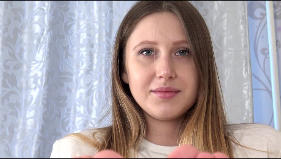 [GetFreeDays.com] Jessica - Big Feet and Long Toes lesbian feet