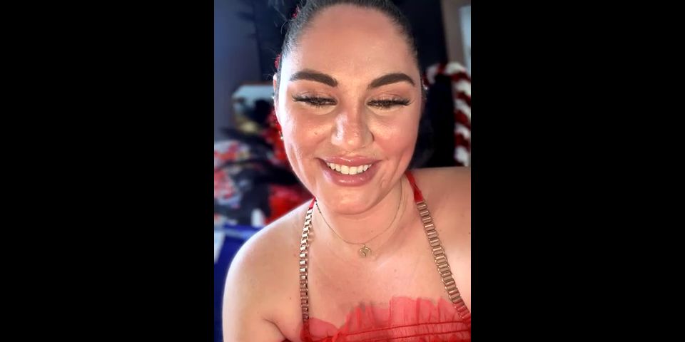 Bufalika fetish Bufalika Onlyfans video teasing her huge tits while bathing in the tub