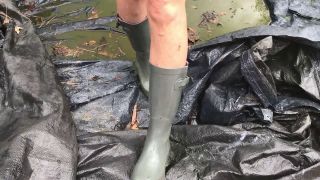 Pt 1 BuddahsPlayground - Cleaning Outdoors In Rain Boots-8
