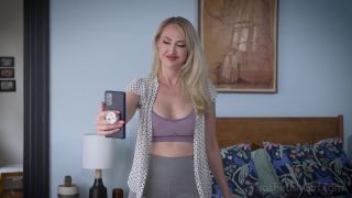   EROTIC MAGIC Femdom porn  That Kinky Girl – Frat Boy Possesses His Hot MILF Neighbor-3