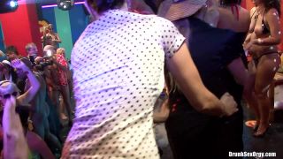 Porn tube Bikini Beach Balls Part 5 — Cam 3-0