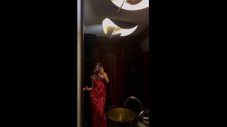 Vlog À Bali.Ça Finit En Baise Avec Un Mec Qui M'A Reconnu.-2