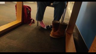 free online video 44 Mismatched socks and uggs | fetish | solo female foot fetish-7